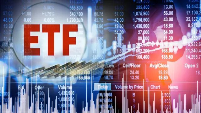 国证2000指数ETF今日合计成交额2.35亿元，环比增加118.34%