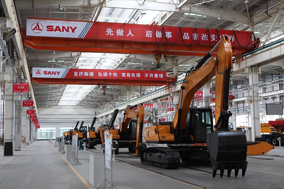 签约4.2亿元！三一泵路事业部发布2025款泵送新品