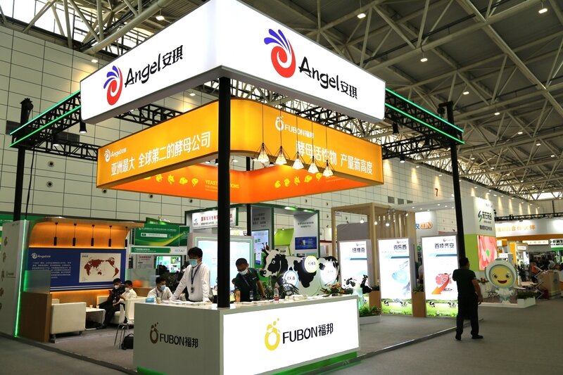 安琪酵母跌7.25%，6机构龙虎榜上净卖出3893.83万元