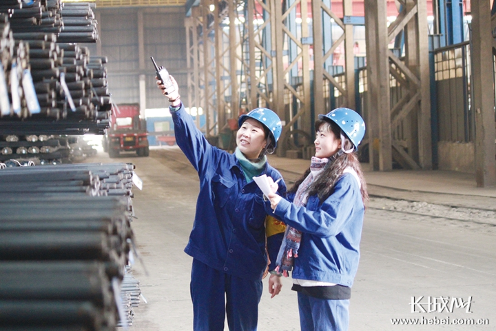 河钢集团党委书记刘键与邯郸市委书记李晋宇座谈交流