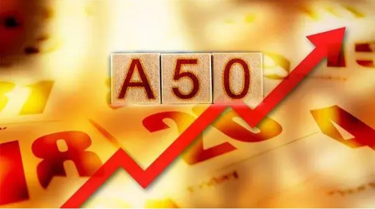 中证科创创业50指数ETF今日合计成交额3.60亿元,环比增加34.36%