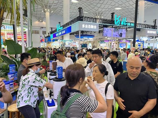 商务部：本届消博会将突出体现场景创新和业态融合