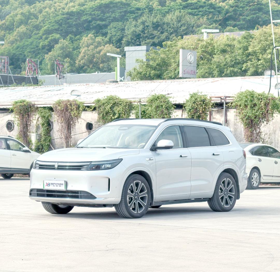 鸿蒙智行2月智驾里程突破2.68亿公里