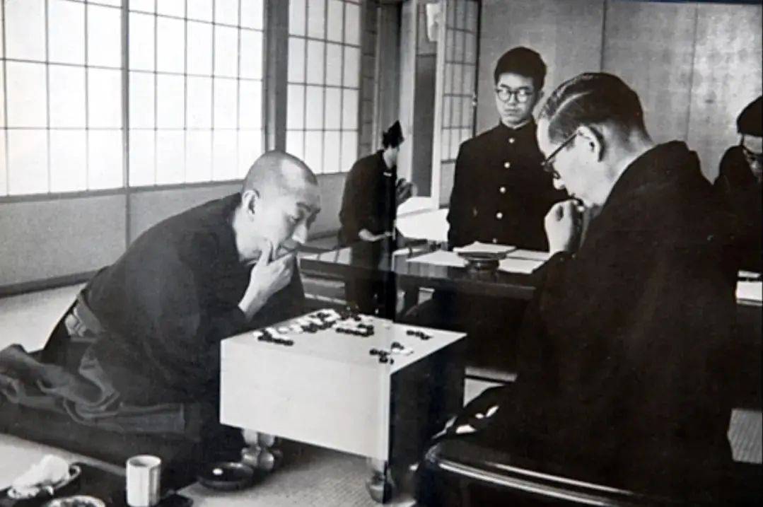 吴清：权益类基金发展明显加快