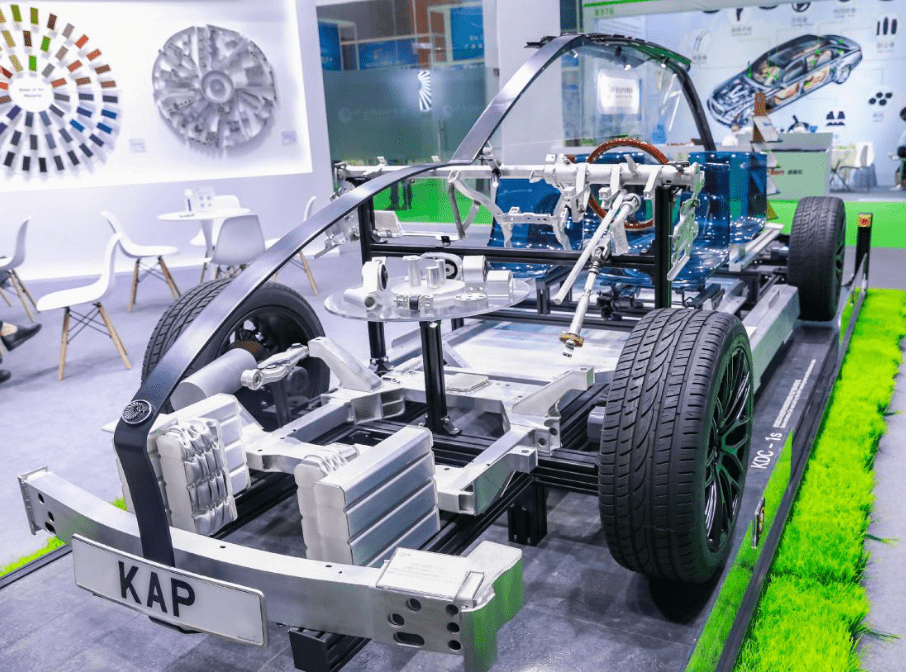 顺威股份:汽车零部件业务目前主要向比亚迪直接提供汽车类精密模具产品