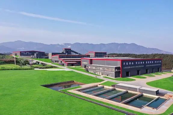 永兴材料等投资成立新公司 含生产线管理服务业务