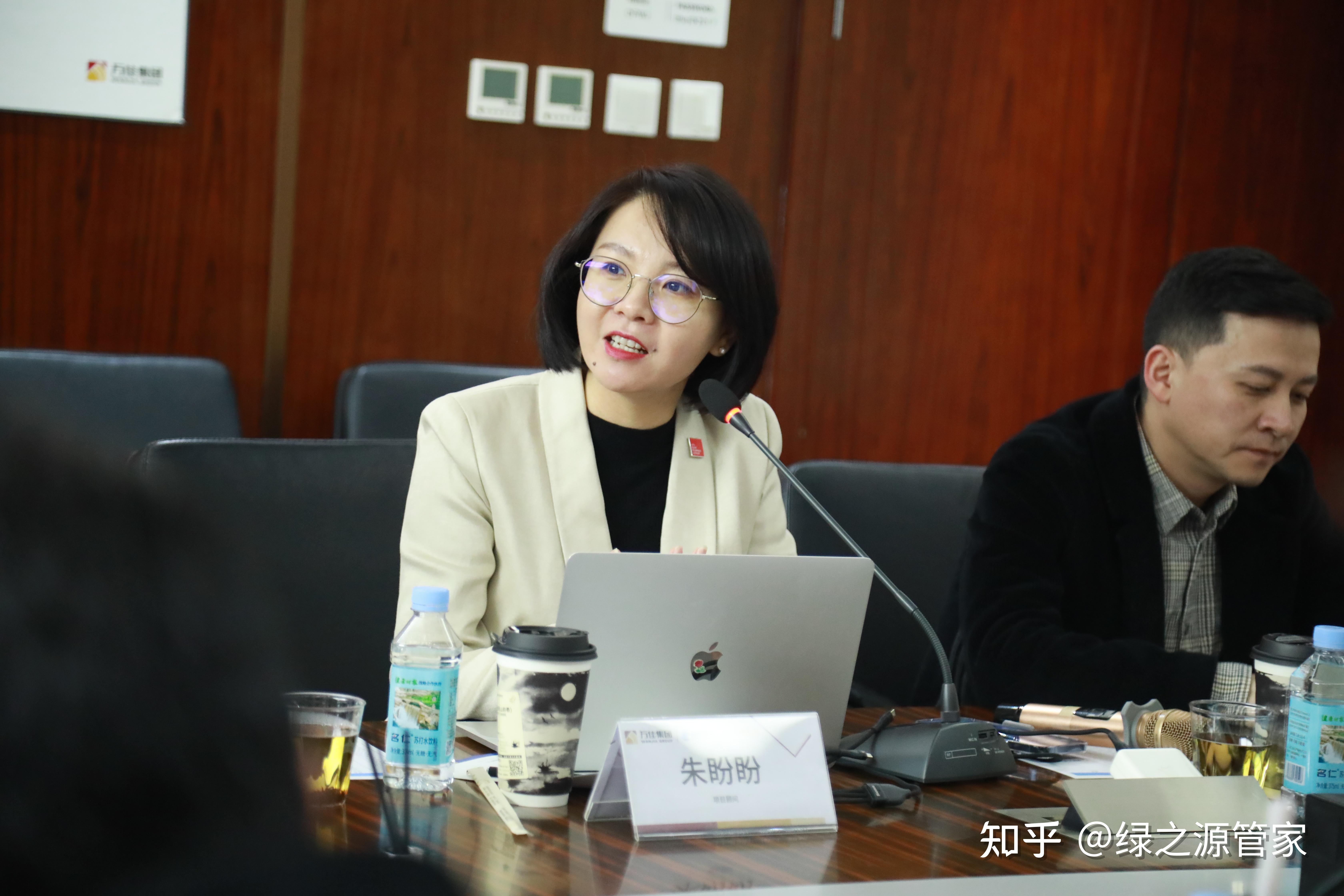 铜博士与避险黄金双重赋能，紫金矿业如何在全球框架内价值重估？