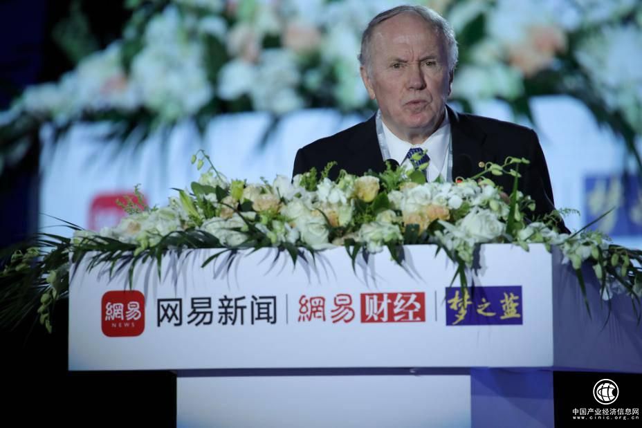 海内外大咖江城交锋：酒企如何从“交易”走向“共鸣”？